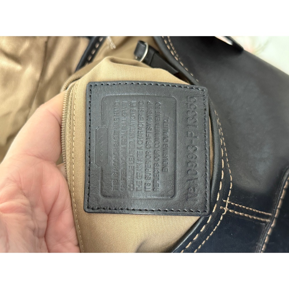 VTG COACH Bleecker Black Leather Messenger Bag Y2K Buckle Flap Crossbody Grunge - Picture 9 of 10